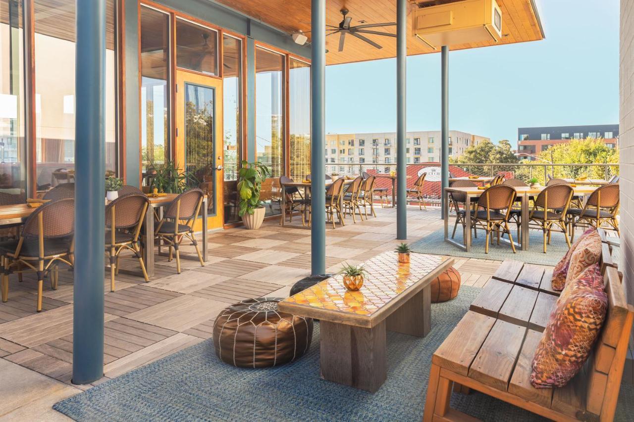 East Hotel 3*